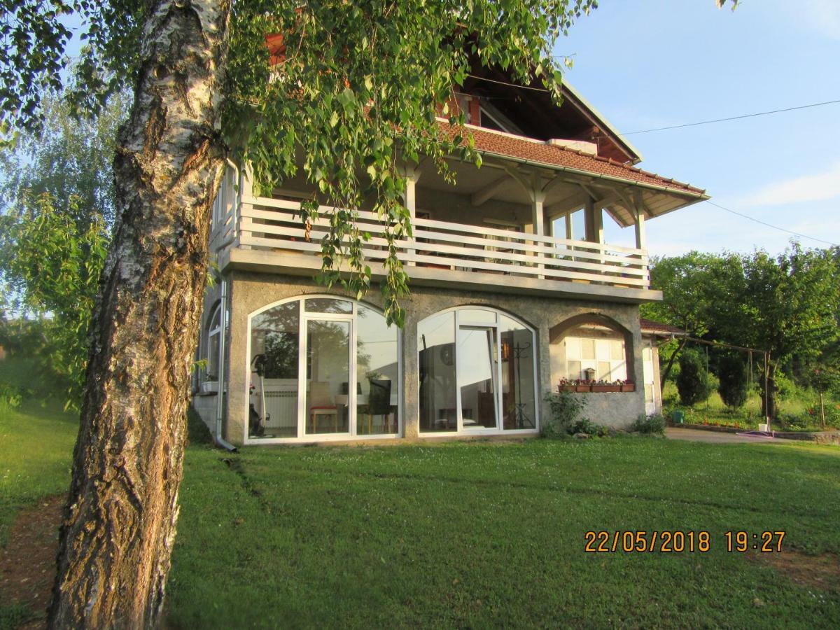 Studio Apartman Mak Duga Resa Exterior foto